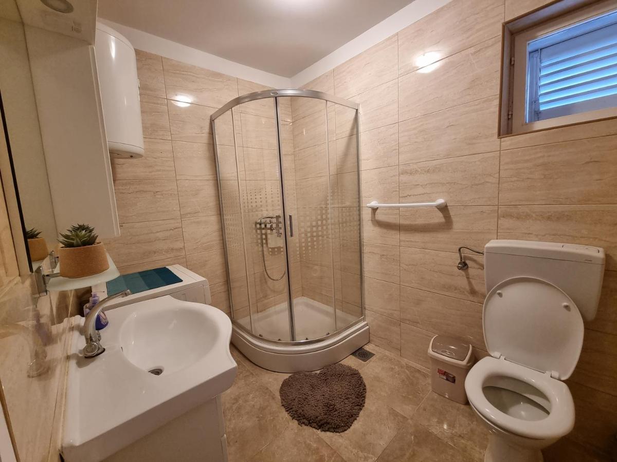 Atrium Apartment Orebic Bagian luar foto